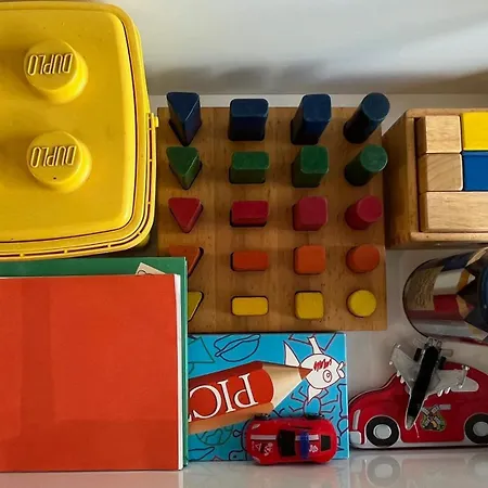 With Beautiful View, Private Parking And Two Large Terraces Lejlighed *