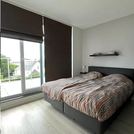 With Beautiful View, Private Parking And Two Large Terraces Ostende